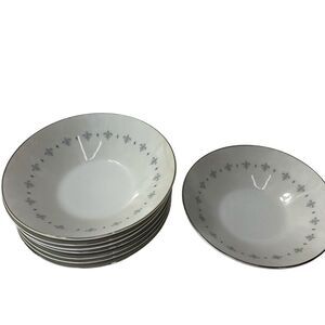 8 Mikasa Blue Elegance‎ 5.75" Round Cereal Bowls Fleur de lis White Blue Silver